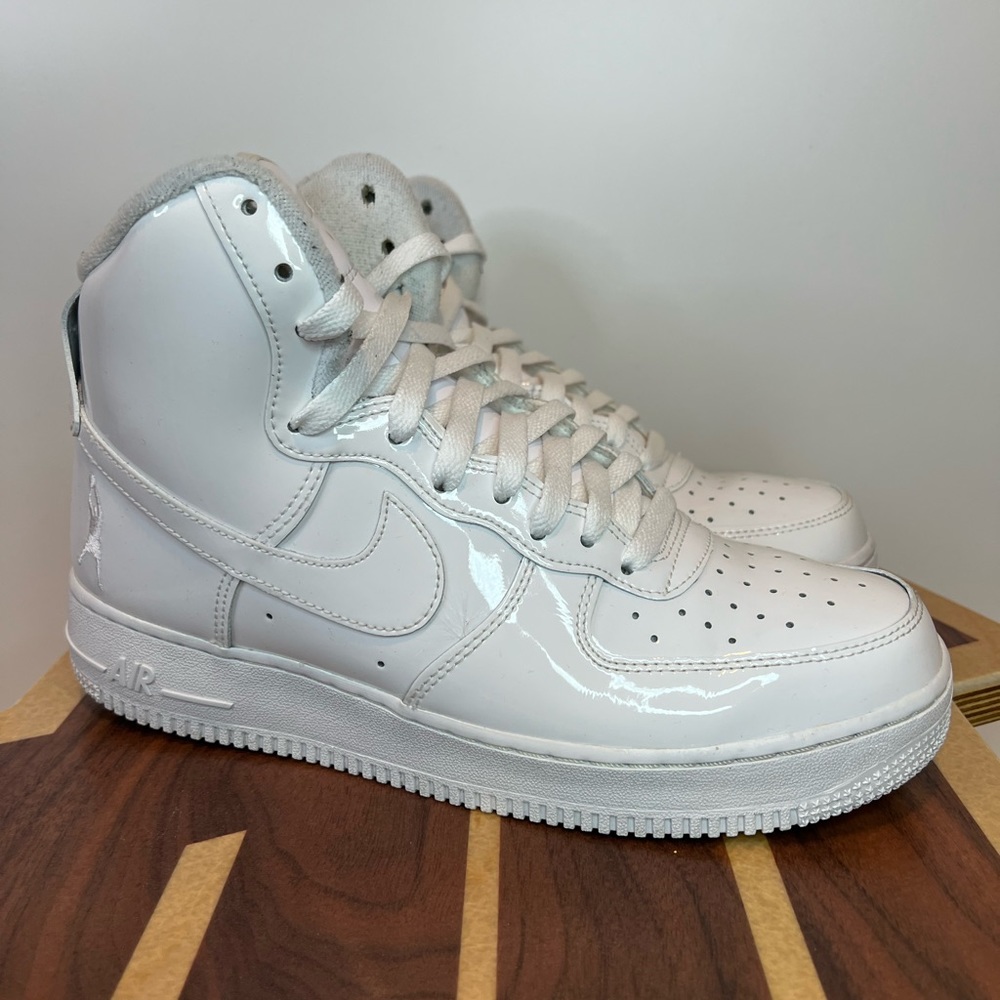 Nike Air Force 1 High Retro